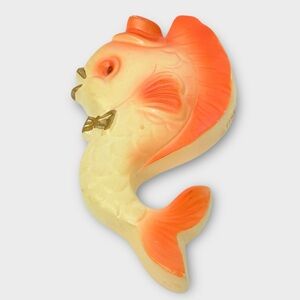 Vintage Mid-Century Chalkware Fish Wall Plaque